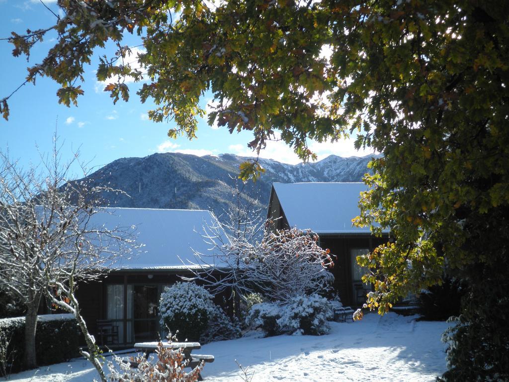 Forest Peak Motel Hanmer Springs Exterior photo